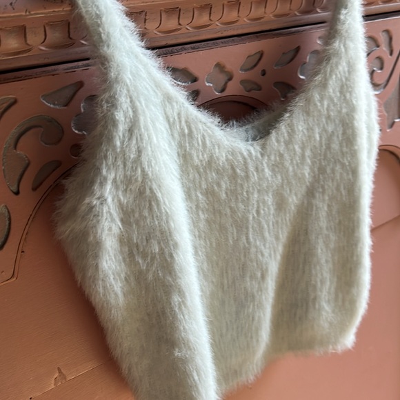 Fuzzy baby blue soft cardigan crop tank cami sweater set - Picture 3 of 8